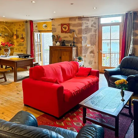 Maison De Village Au Coeur De Casa de Férias *